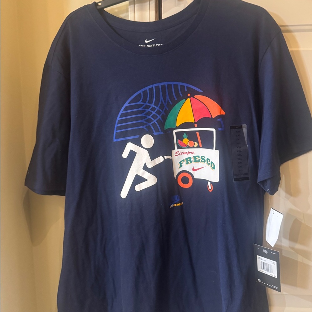 Nike  Blue Fresco nwt Graphic Tee with Multicolor Design XXL‎